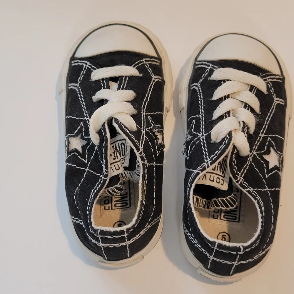 RARE Converse One Star Vintage canvas Black 90's  Size 5 kids youth baby toddler